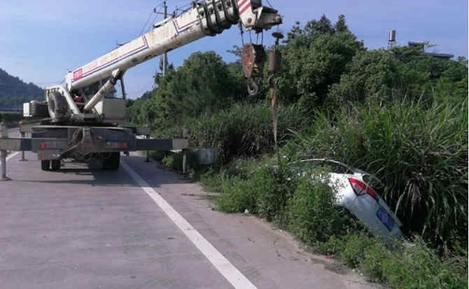 渝水区重载吊车救援 渝水区重载吊车救援
